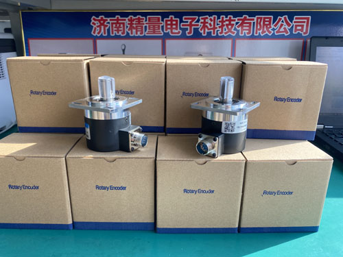 ���Kλ�Ƃ����������\�ӷ�������ƫ�ƕ�Ӱ푘˶��Y(ji��)��